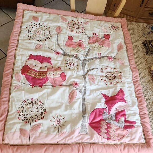 Lambs & Ivy Pink and white family tree baby comforter - Picture 5 of 6